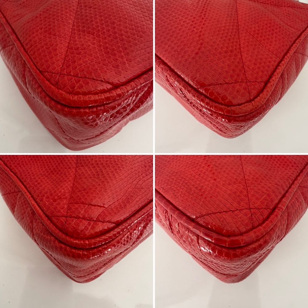 CHANEL Camera Bag Red Exotic Lizard w/ Tassel, Chain Strap - Vintage - Picture 3 of 16